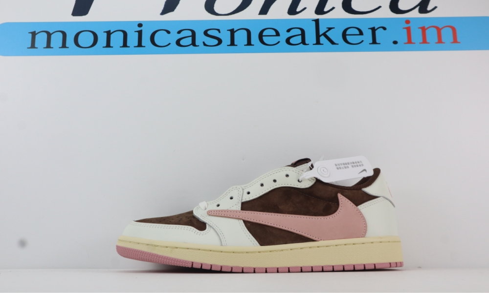 TRAVIS SCOTT X AIR JORDAN 1 LOW OG “DARK PONY/PINK OXFORD”