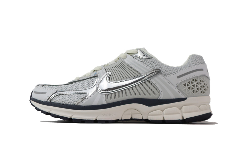 Nike Women's Zoom Vomero 5 "Chrome"