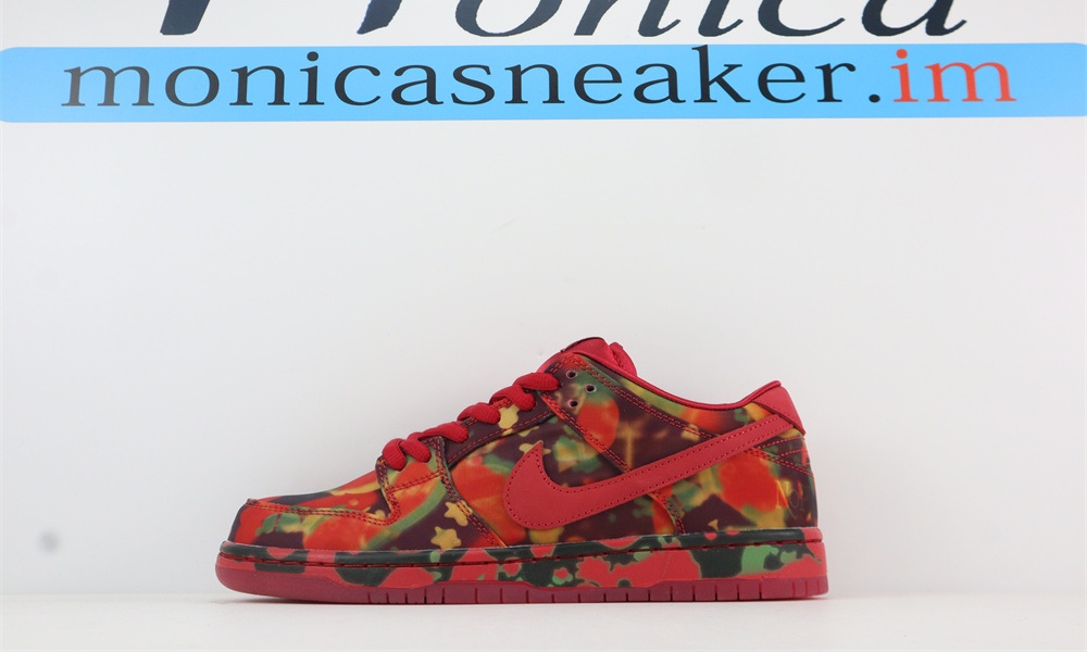 Nike SB Dunk Low The Wizard of Oz Poppy...